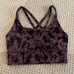Lululemon sports bra